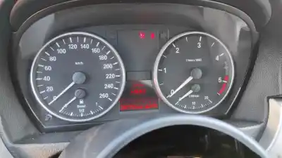 Vehicul casat bmw serie 3 berlina (e90) 320d al anului 2006 alimentat 204d4