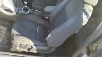 Veículo de Sucata ford focus berlina (cap) 1.8 tdci turbodiesel cat do ano 2007 alimentado kkda