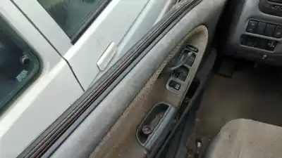 Vehicul casat suzuki grand vitara 5 puertas sq (ft) 2.0 td intercooler al anului 2000 alimentat rf