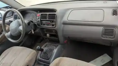 Vehicul casat suzuki grand vitara 5 puertas sq (ft) 2.0 td intercooler al anului 2000 alimentat rf