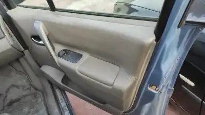 Здавання транспортного засобу renault scenic ii 1.9 dci diesel року 2004 потужний f9qd8