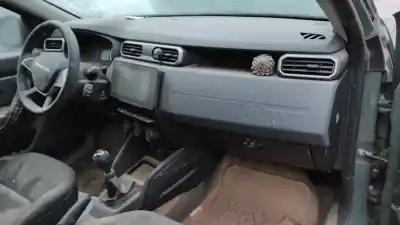 Veículo de Sucata dacia duster ii 0.999 do ano 2023 alimentado h4df4