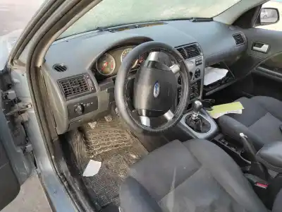 Vehicul casat ford mondeo berlina (ge) 2.0 tdci td cat al anului 2001 alimentat d6ba