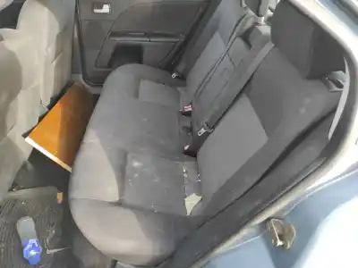 Vehicul casat ford mondeo berlina (ge) 2.0 tdci td cat al anului 2001 alimentat d6ba