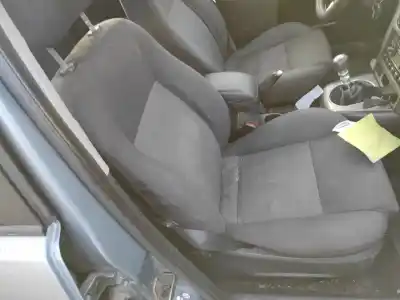 Vehicul casat ford mondeo berlina (ge) 2.0 tdci td cat al anului 2001 alimentat d6ba