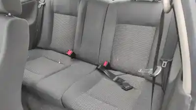 Vehicul casat volkswagen polo (9n1) 1.4 16v al anului 2000 alimentat aua