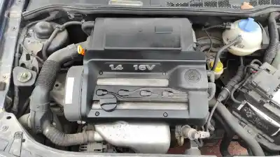 Vehicul casat volkswagen polo (9n1) 1.4 16v al anului 2000 alimentat aua