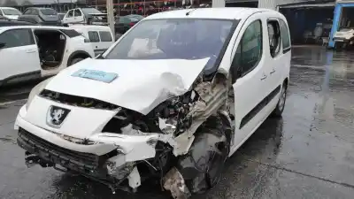 Scrapping Vehicle peugeot partner (s2) 1.6 16v hdi of the year 2009 powered 9hx/9h2