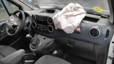 Scrapping Vehicle peugeot partner (s2) 1.6 16v hdi of the year 2009 powered 9hx/9h2