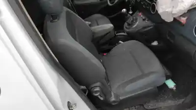 Scrapping Vehicle peugeot partner (s2) 1.6 16v hdi of the year 2009 powered 9hx/9h2