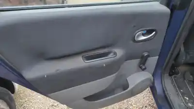 Veicolo di demolizione renault scenic ii 1.5 dci diesel dell'anno 2008 alimentato k9k f8