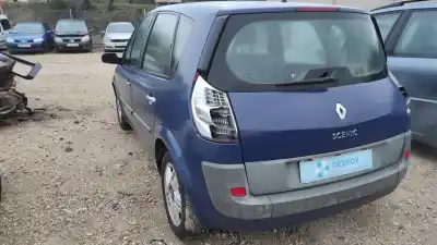 Veicolo di demolizione renault scenic ii 1.5 dci diesel dell'anno 2008 alimentato k9k f8