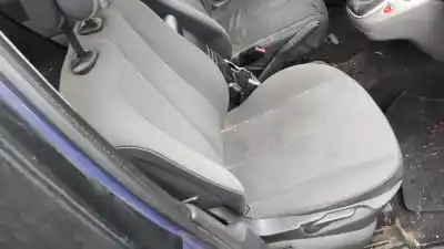 Veicolo di demolizione renault scenic ii 1.5 dci diesel dell'anno 2008 alimentato k9k f8