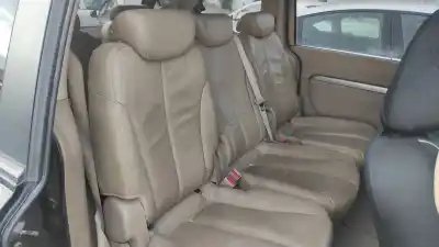 Veicolo di demolizione kia carnival ii 2.9 crdi dell'anno 2007 alimentato j3