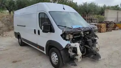Veicolo di demolizione PEUGEOT BOXER FURGÓN  dell'anno 2021 alimentato 4H03