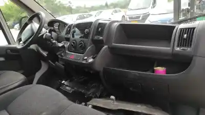 Veicolo di demolizione peugeot boxer furgón furgon dell'anno 2021 alimentato 4h03