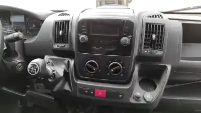 Veicolo di demolizione peugeot boxer furgón furgon dell'anno 2021 alimentato 4h03