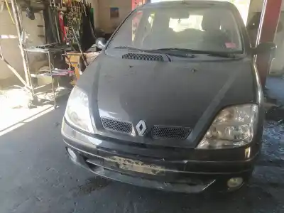 Veicolo di demolizione RENAULT SCÉNIC I MONOSPACE (JA0/1_, FA0_) 1.9 DCI (JA05, JA1F) dell'anno 2003 alimentato F9Q732
