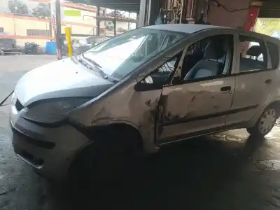 Здавання транспортного засобу mitsubishi colt cz3 berl. 5 (z30a) g-135930 року 2004 потужний 135930