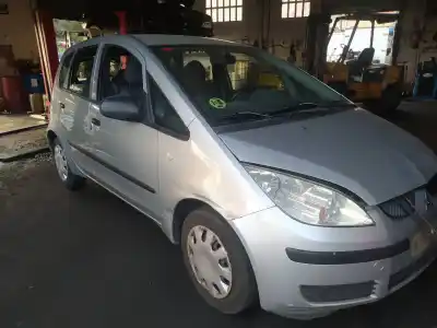 Здавання транспортного засобу mitsubishi colt cz3 berl. 5 (z30a) g-135930 року 2004 потужний 135930