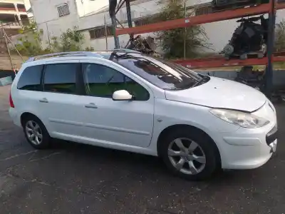 Утилизация автомобиля peugeot 307 break/ sw (s2) 9hzdv6ted4 года 2008 питание 9hzdv6ted4
