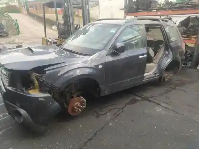 Veicolo di demolizione subaru forester (s13/sj) ee20 dell'anno 0 alimentato ee20