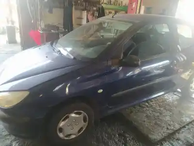 Scrapping Vehicle peugeot 206 fastback (2a/c) 1.1 i of the year 2000 powered hfz