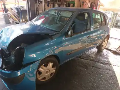 Здавання транспортного засобу renault clio ii fase i (b/cb0) d7f720 року 2002 потужний d7f720