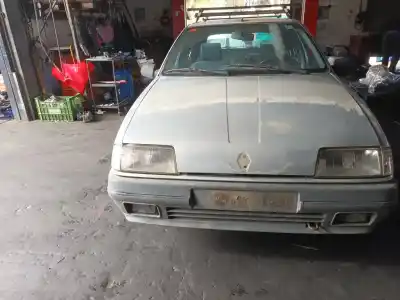 Здавання транспортного засобу RENAULT R 19 BERL. CON PORTÓN (B/C53) E6J року 1990 потужний E6J