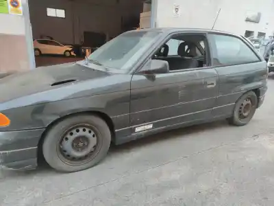 Verschrottungsfahrzeug opel astra f (t92) 2.0 i (f19, m19) des jahres 1992 angetrieben c20ne