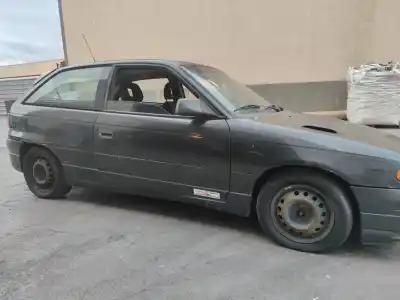 Verschrottungsfahrzeug opel astra f (t92) 2.0 i (f19, m19) des jahres 1992 angetrieben c20ne