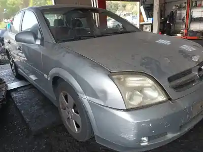 Veicolo di demolizione opel vectra c (z02) 1.9 cdti (f69) dell'anno 2004 alimentato z19dth