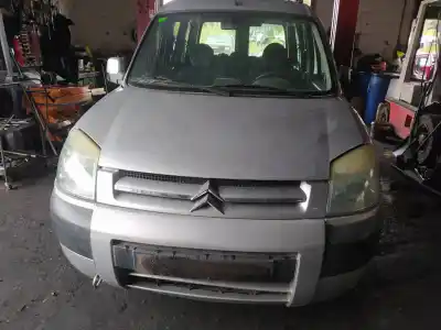 Veículo de Sucata CITROEN BERLINGO G DESDE 10/2002 69CV/51kW WJY do ano 2004 alimentado WJY