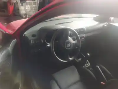 Veículo de Sucata seat leon (1m1) 1.6 16 v do ano 2002 alimentado bcb