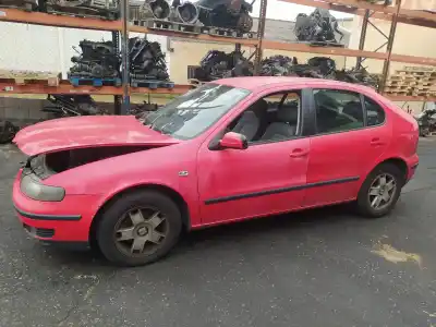 Здавання транспортного засобу seat leon (1m1) 1.8 20v року 2000 потужний apg