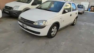 Sloopvoertuig OPEL CORSA C Y17DT van het jaar 2002 aangedreven Y17DT