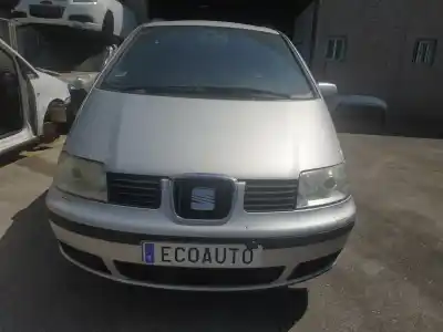 Scrapping Vehicle SEAT ALHAMBRA (7V9) AUY of the year 2002 powered AUY