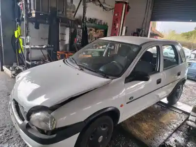 Veículo de Sucata opel corsa b (s93) 1.4 i (f08, f68, m68) do ano 1997 alimentado x14sz
