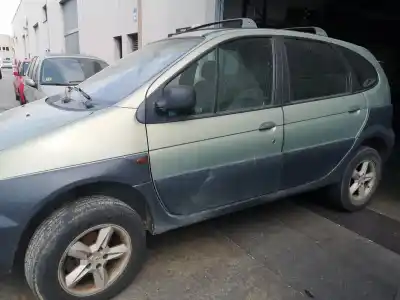 Veicolo di demolizione renault scénic i monospace (ja0/1_, fa0_) 1.9 dci (ja05, ja1f) dell'anno 2000 alimentato f9q732