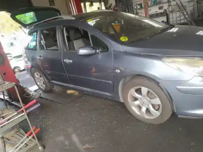 Scrapping Vehicle peugeot 307 break/ sw (s2) rhr of the year 2007 powered rhr