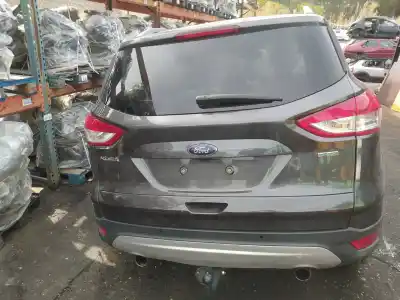 Veículo de Sucata ford kuga (cbs) m8ma do ano 2015 alimentado m8ma