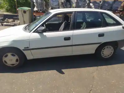 Здавання транспортного засобу opel astra f (t92) 1.6 i (f19, m19) року 1997 потужний x16szr