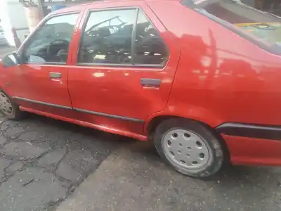 Здавання транспортного засобу renault r 19 berl. con portón (b/c53) f3p року 1993 потужний f3p