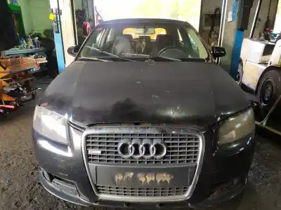 Vehicul casat audi a3 (8p1) 2.0 tdi 16v al anului 2004 alimentat bkd