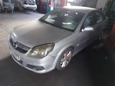 Veicolo di demolizione opel vectra c (z02) 1.9 cdti (f69) dell'anno 2006 alimentato z19dth