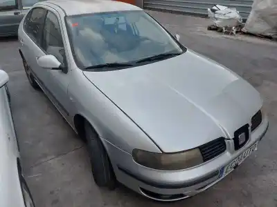 Здавання транспортного засобу seat leon (1m1) 1.9 tdi року 2004 потужний asv