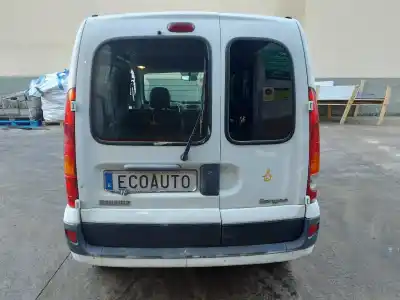 Scrapping Vehicle renault kangoo i (f/kc0) f8q630 of the year 2003 powered f8q630