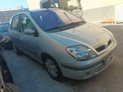 Scrapping Vehicle renault scenic (ja..) f9q of the year 2002 powered f9q