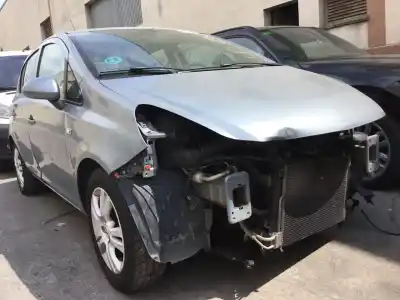 Здавання транспортного засобу opel corsa d z12xep року 2009 потужний z12xep