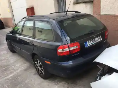 Здавання транспортного засобу volvo                                              v40 familiar                                                                                                                                                                                                                                               b4184s2                                                                                                                                                                                                                                                    року 2003 потужний b4184s2